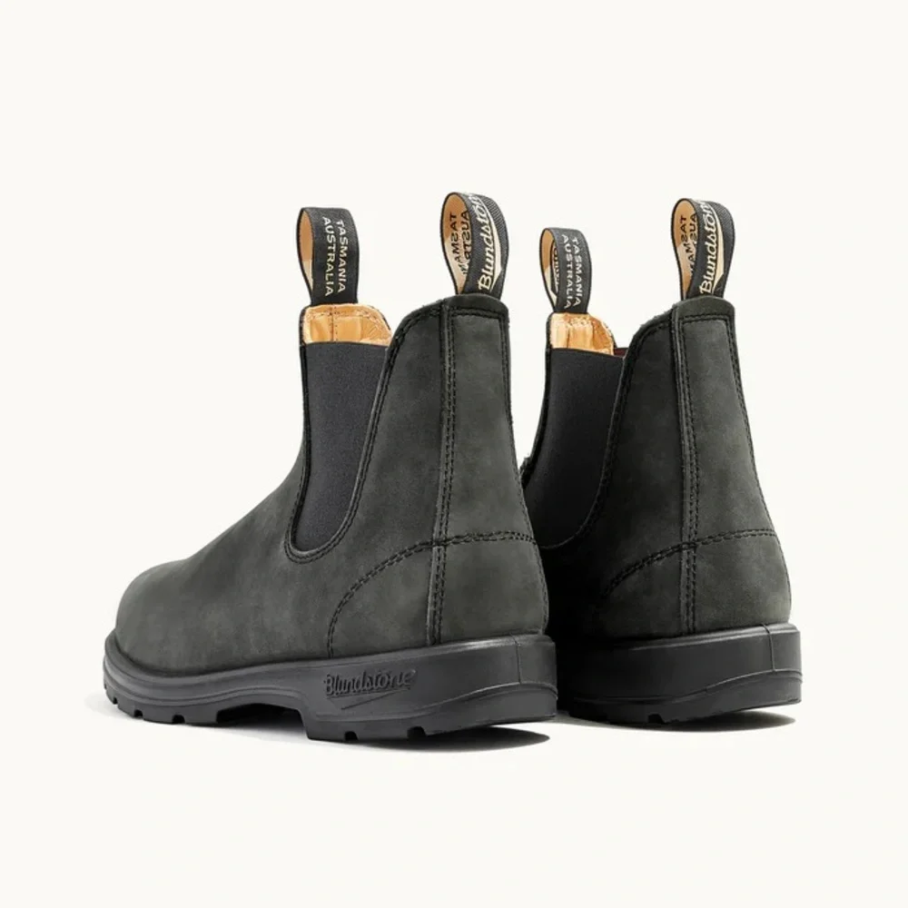 Blundstone Women’s Classic Rustic Black Chelsea Boots - Picture 2 of 6